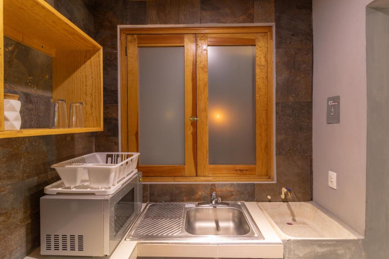 تشولولا Pascual Inn Suites المظهر الخارجي الصورة