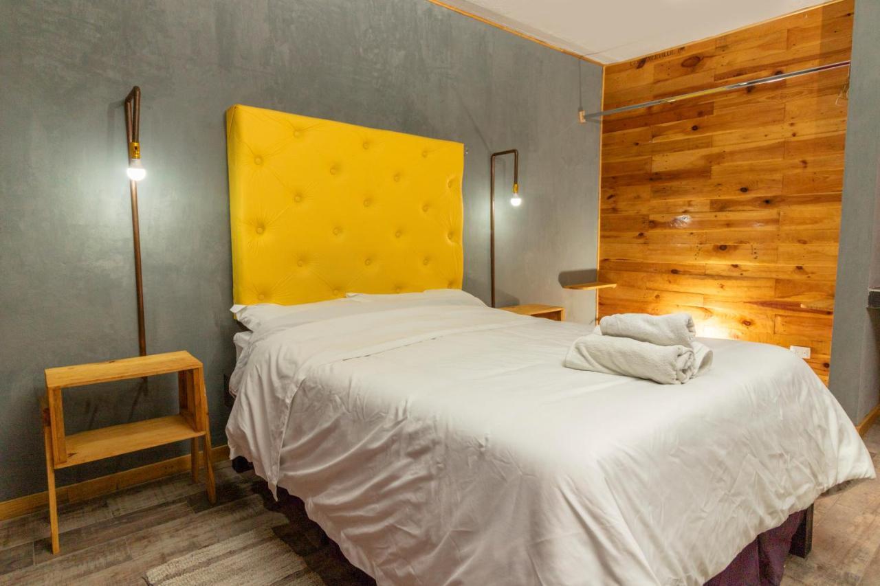 تشولولا Pascual Inn Suites المظهر الخارجي الصورة
