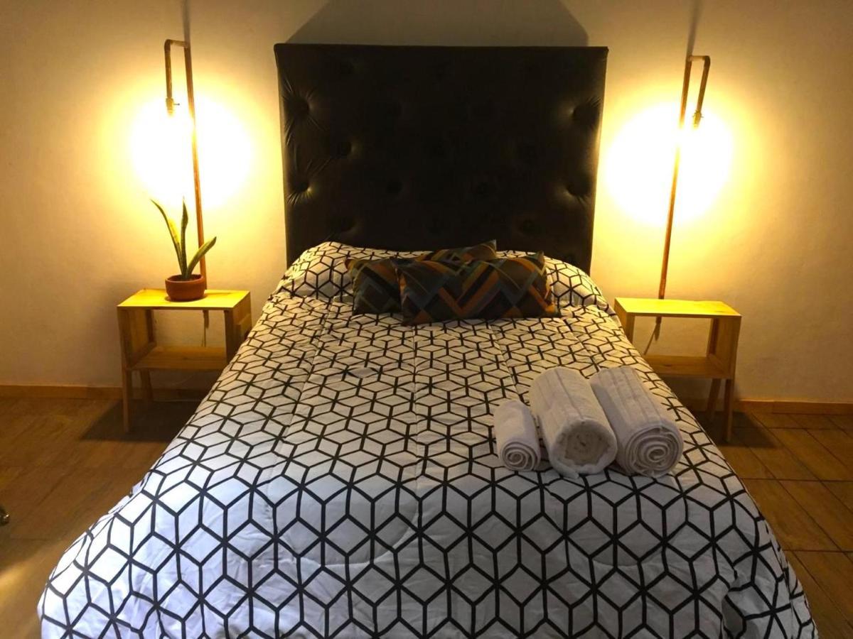 تشولولا Pascual Inn Suites المظهر الخارجي الصورة