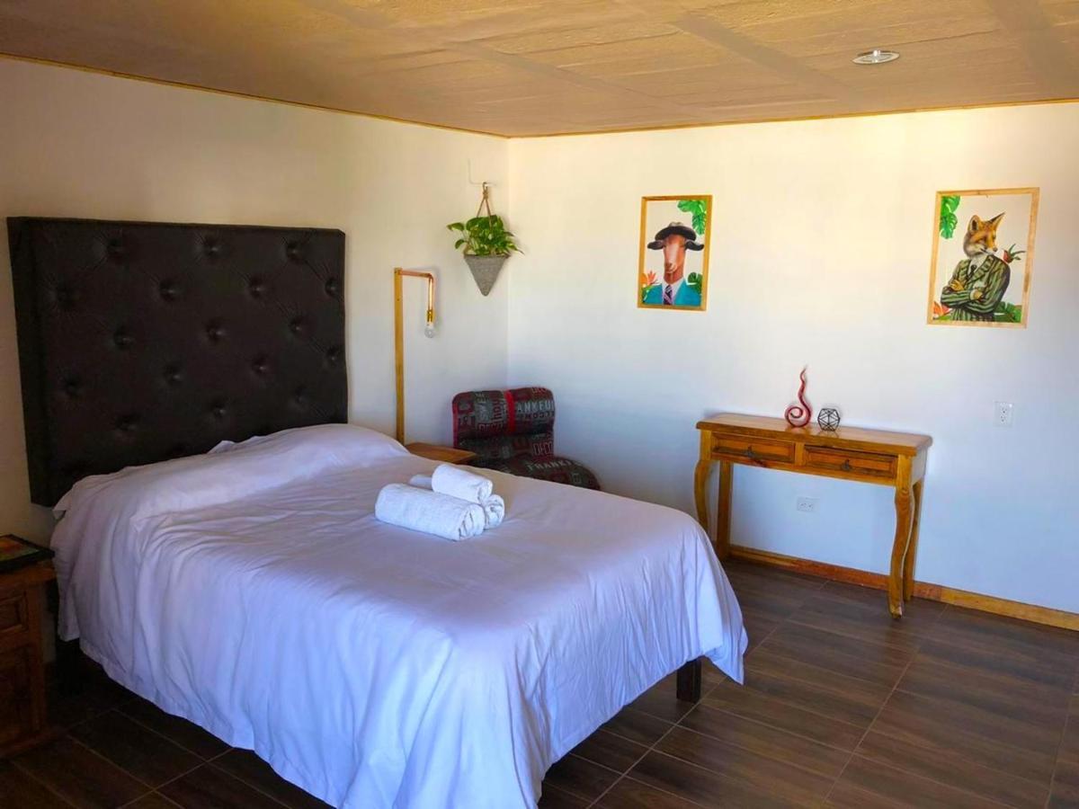 تشولولا Pascual Inn Suites المظهر الخارجي الصورة